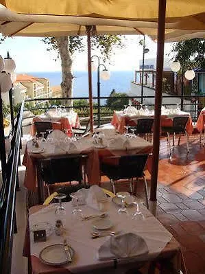 Hotel Residencial Monumental Funchal  2*, Funchal (Madeira)
